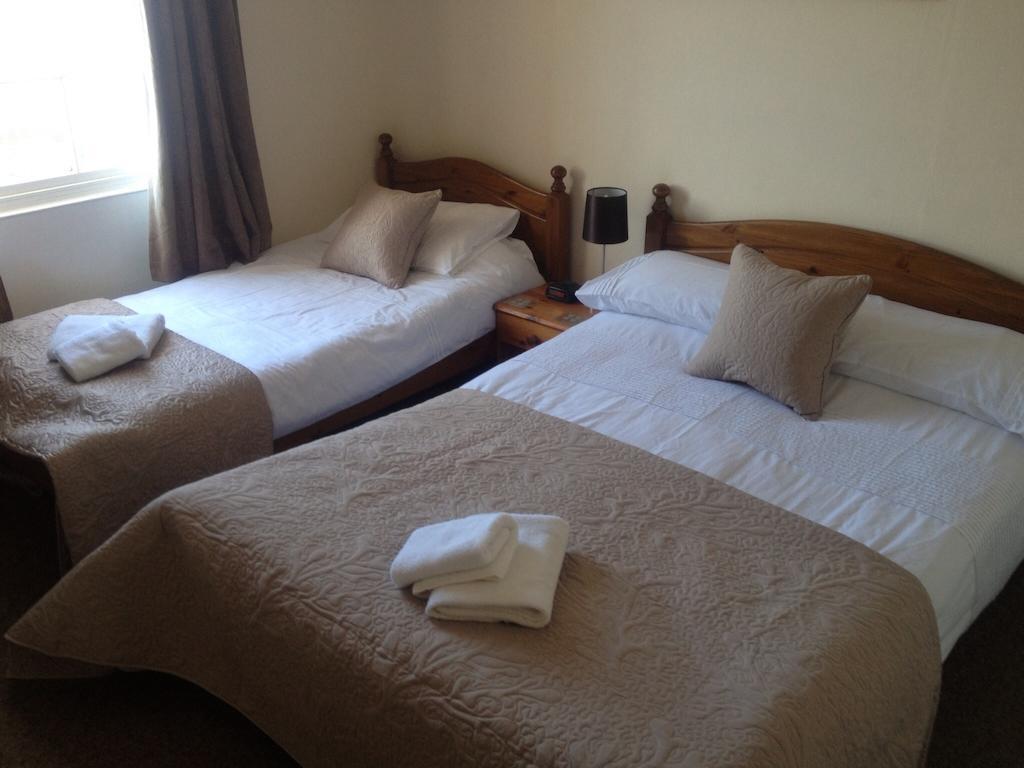 Arcadia Guest House Weymouth Room photo